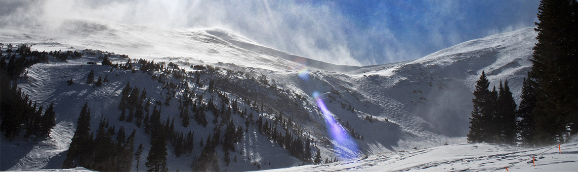 image of mountains in Colorado