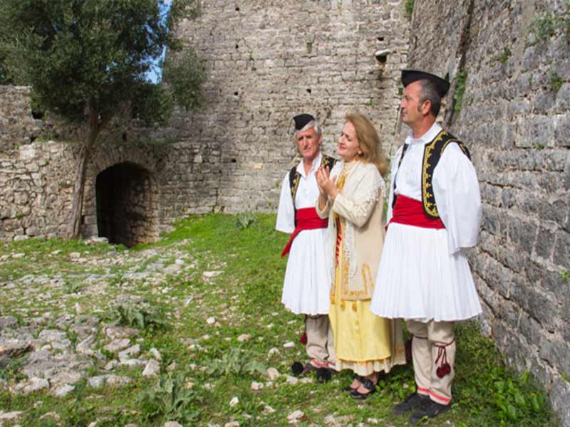 Image of Albanian polyphonic musicians