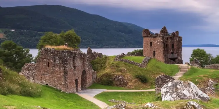 Urquhart Castle in Loch Ness