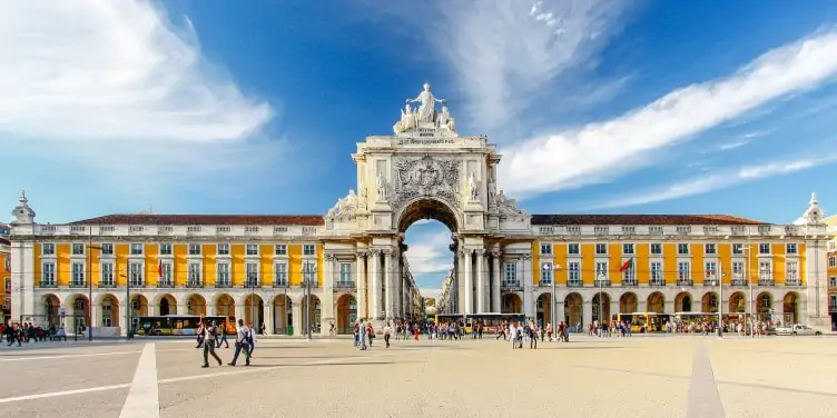 Arch Praca do Comercio in Lisbon